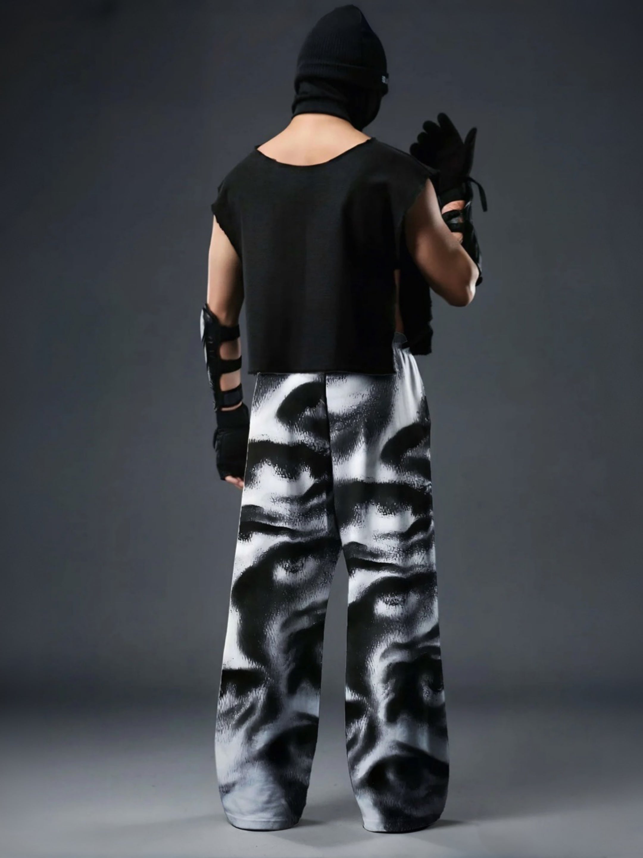 Noir Visage Printed Baggy Pants
