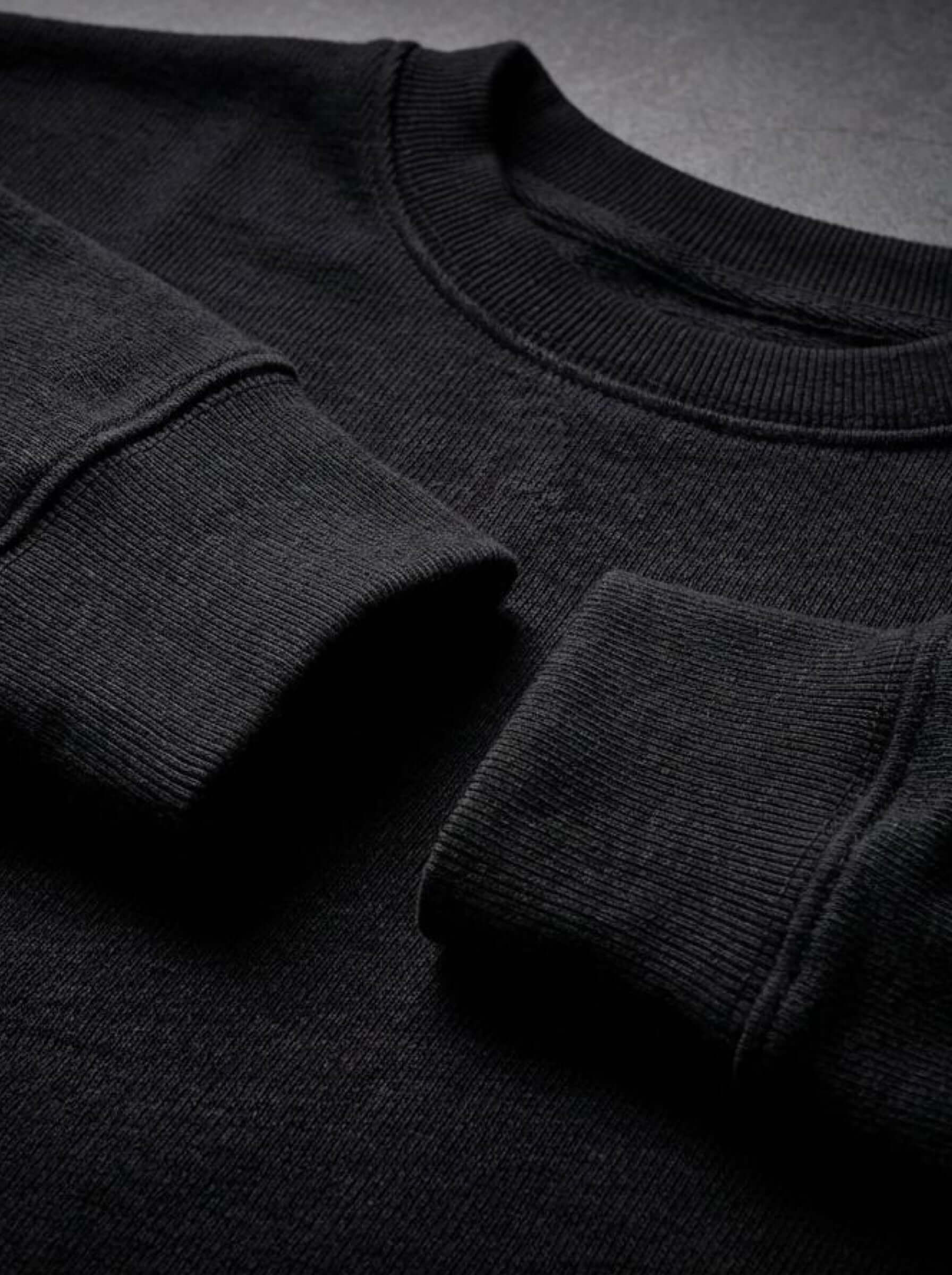 Daily Luxe Jacquard T-Shirt – Midnight Black