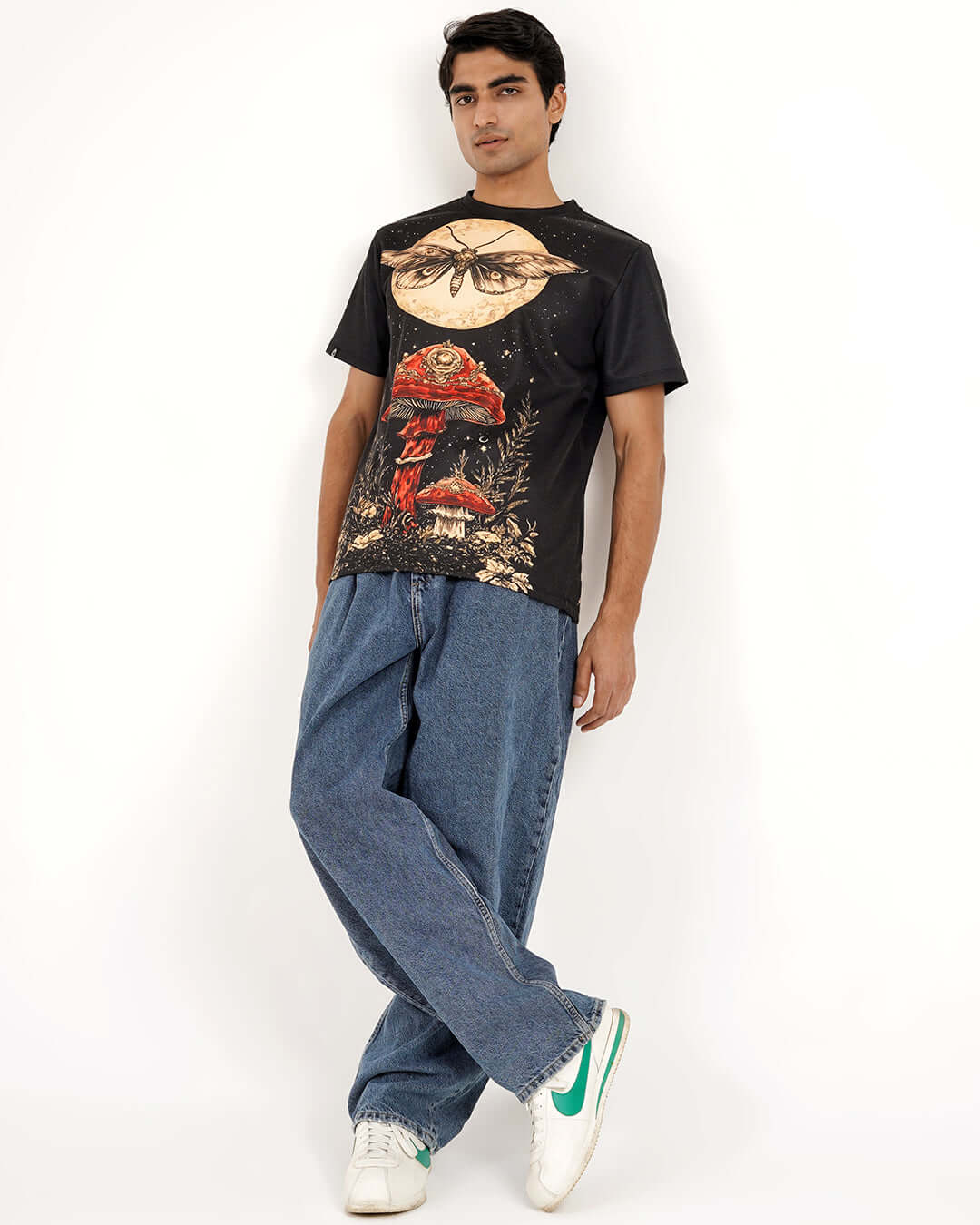 Dark Bloom Printed Tee – Floral Graphic Cotton T-Shirt