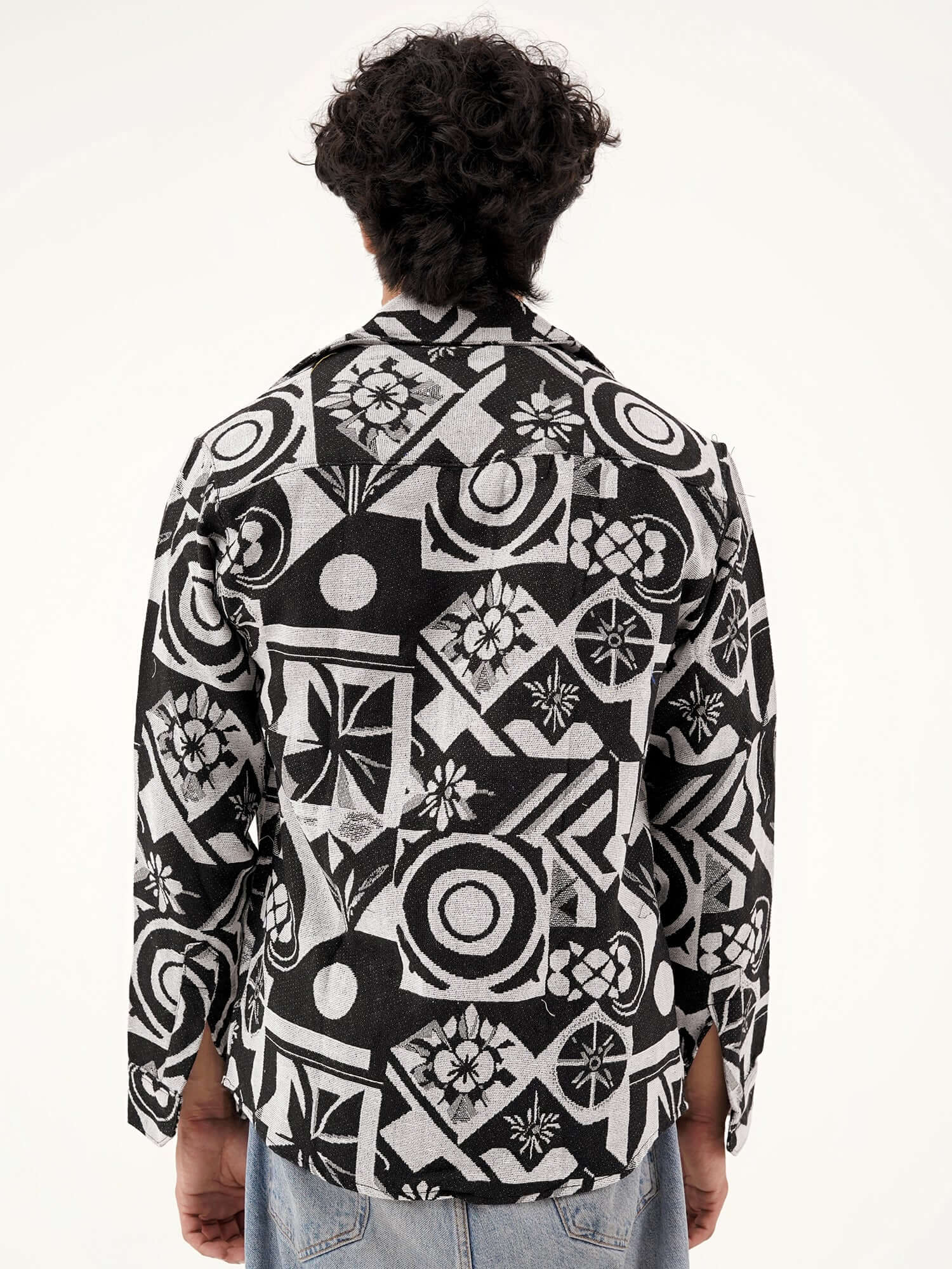 Graphic Illusion Shacket – Comfortable Jacquard Layer