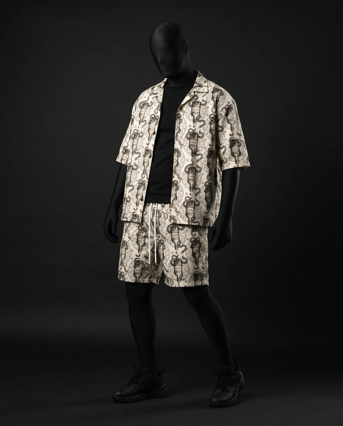The Vintage Lantern Relaxed-Fit Co-ord Set