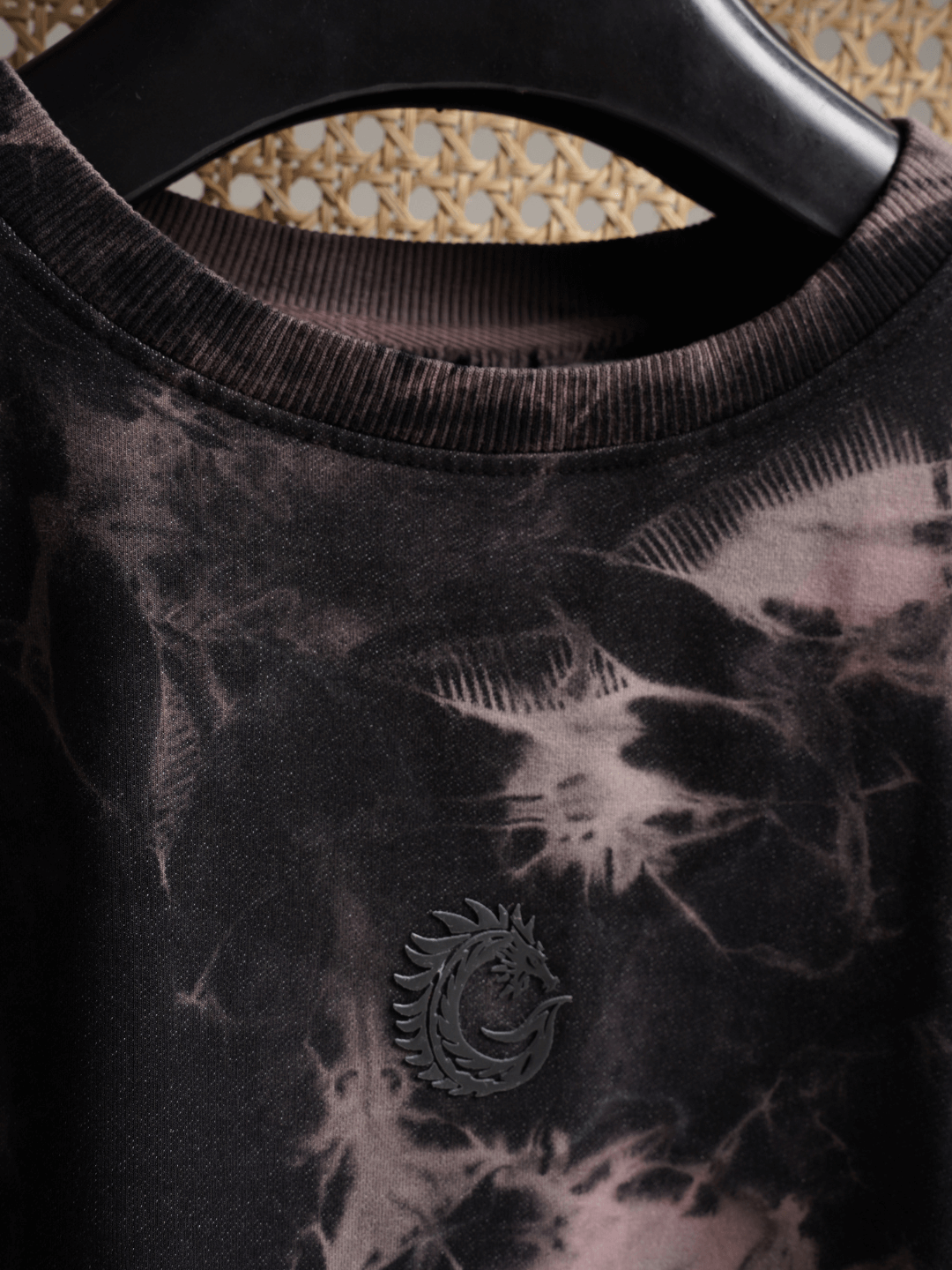 Comfy distressed tee for men