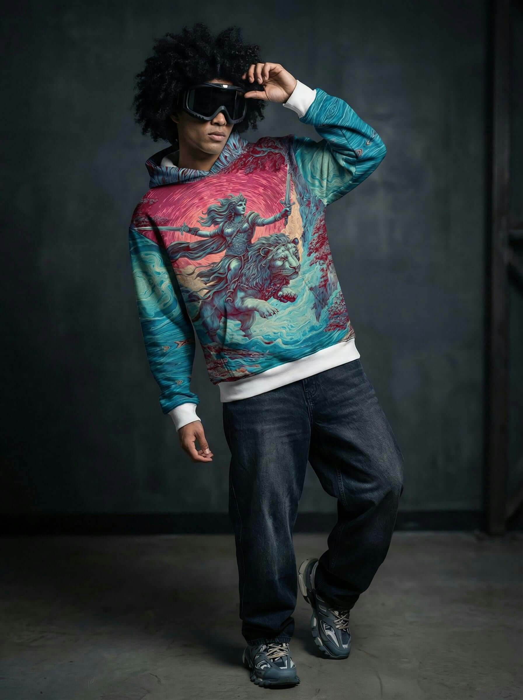 Lionheart Warrior Graphic Hoodie – Mythic Streetwear Print