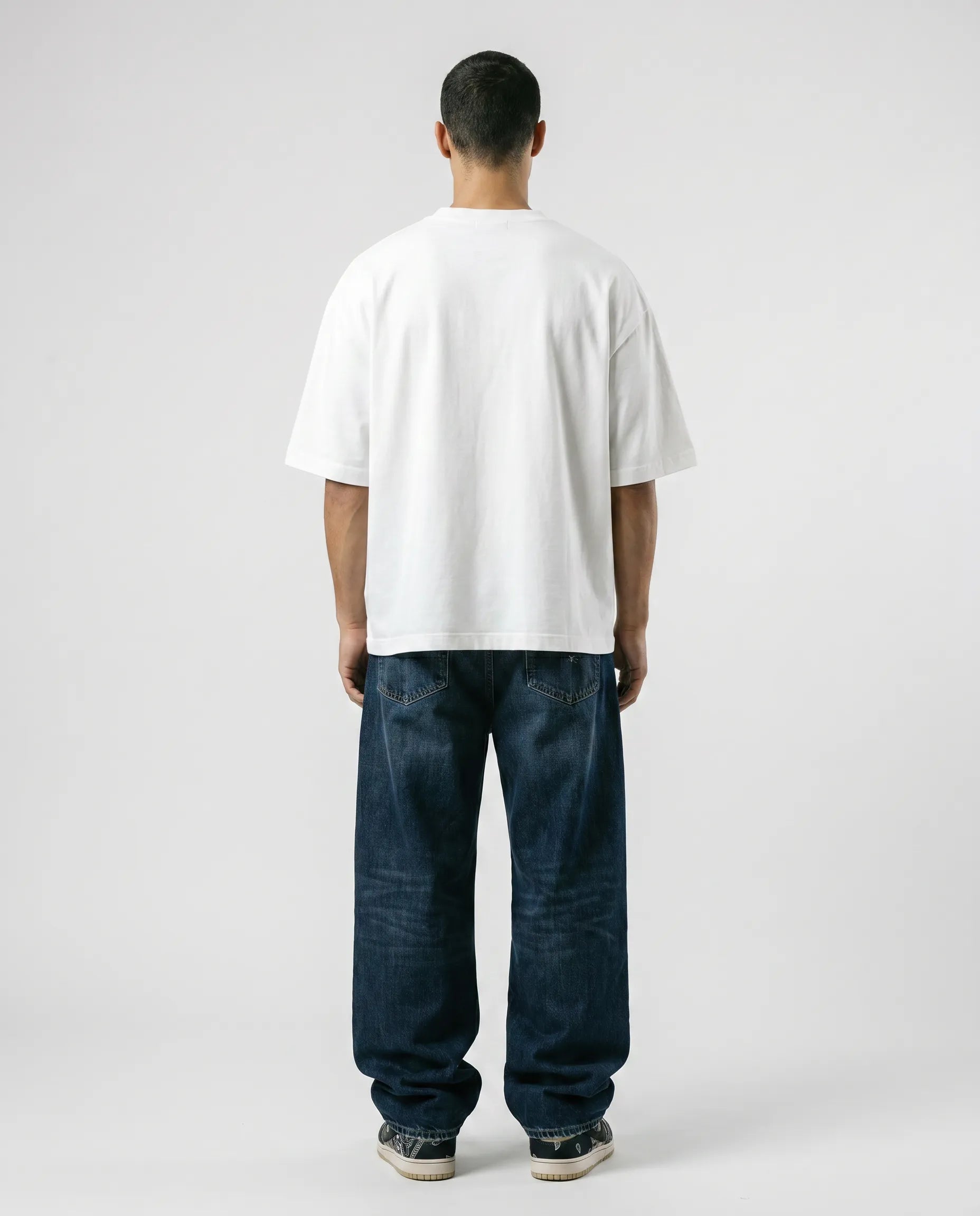 Oversized Heavyweight T-Shirt - White CLAZZEY