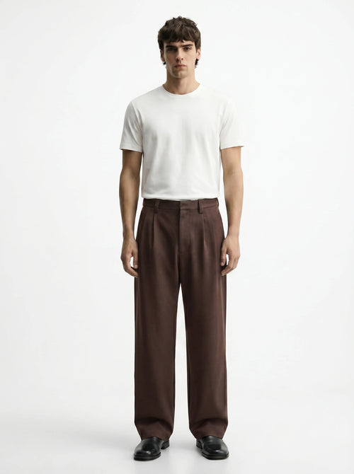 Cocoa Brown Stretch Pants for Warm and Comfortable Streetwear