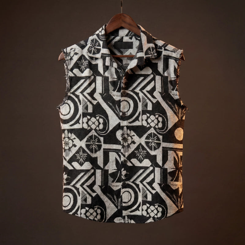 Graphic Illusion Jacquard Vest