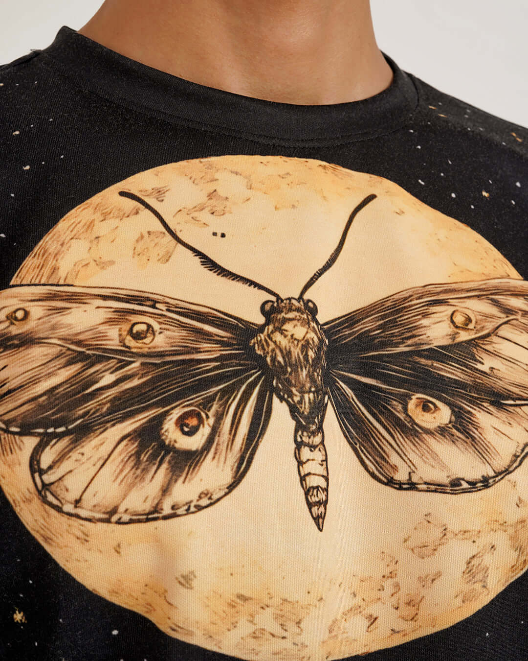 Dark Bloom Printed Tee – Floral Graphic Cotton T-Shirt