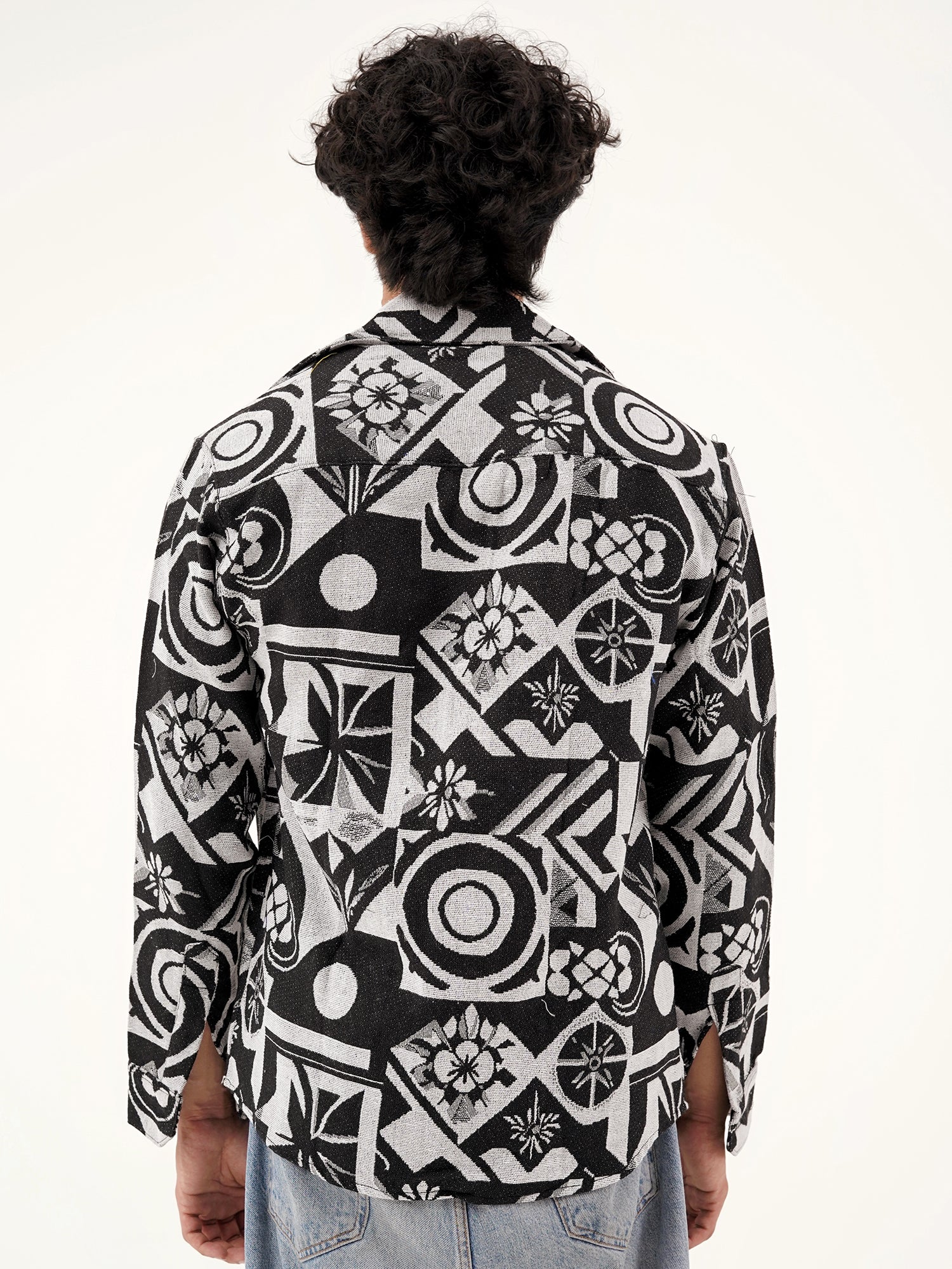 Graphic Illusion Shacket – Comfortable Jacquard Layer