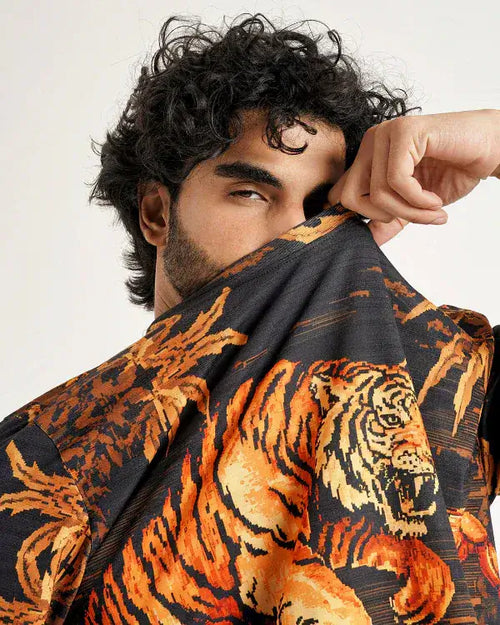 Predator's Printed Tee – Bold Graphic Streetwear T-Shirt