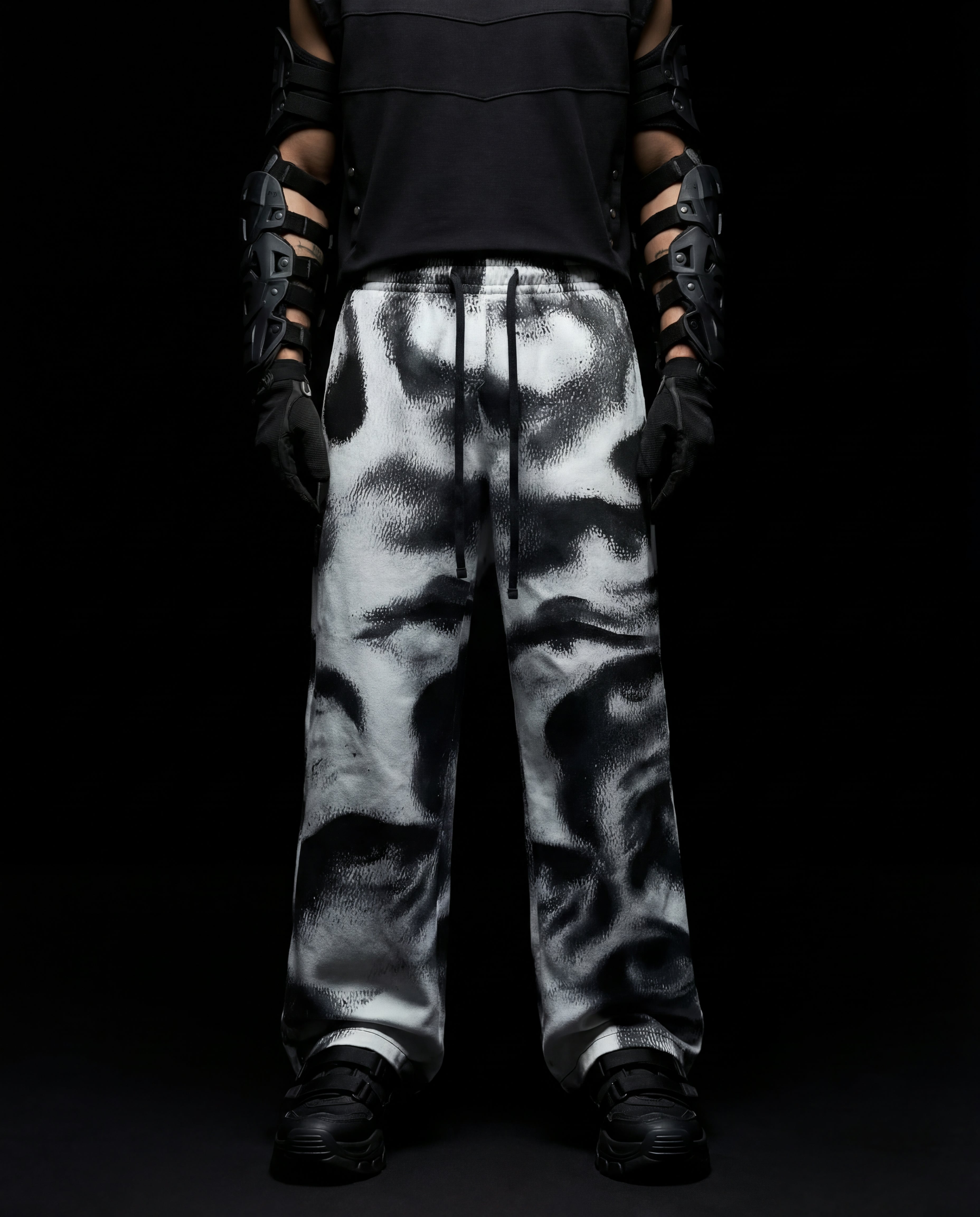 Noir Visage Printed Baggy Pants